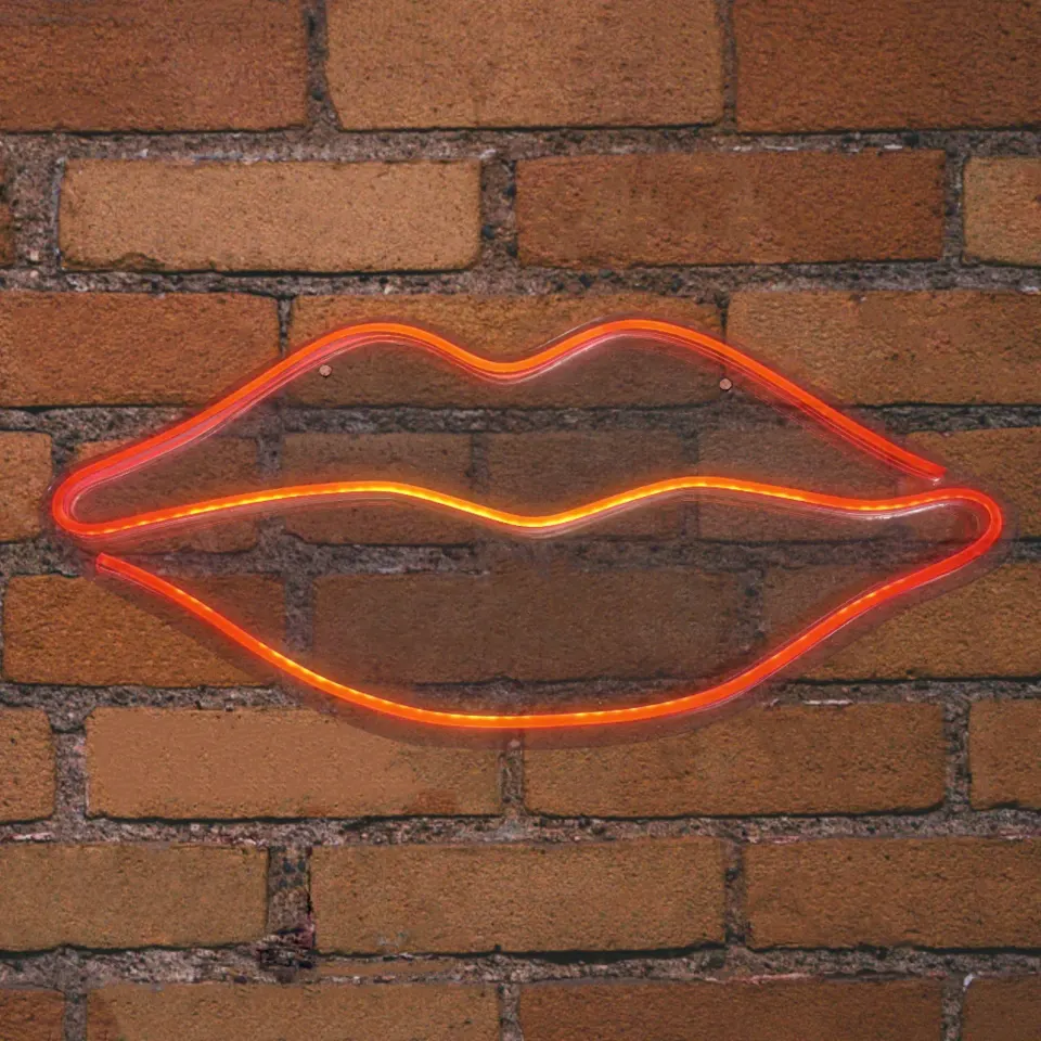 NEON LED STRIPS LIPS neon@backboard | USB ΚΑΛΩΔΙΟ 1mt | 5V | 610x15x290 | {enjoysimplicity}™