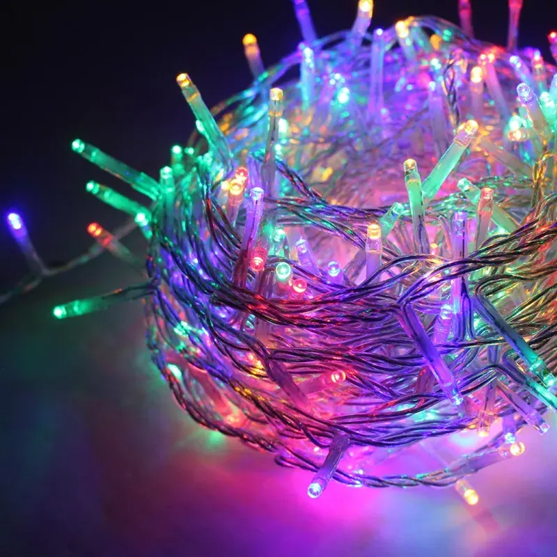 ΛΑΜΠΑΚΙΑ 300 LED ΣΕ ΣΕΙΡΑ ΠΟΛΥΧΡΩΜΑ ΚΑΟΥΤΣΟΥΚ ΑΝΤΑΠΤΟΡΑ 31VDC ΜΕ ΔΥΝΑΤΟΤΗΤΑ ΕΠΕΚΤΑΣΗΣ MAX 2 ΣΕΤ & ΚΑΛΩΔΙΟ ΔΙΑΦΑΝΟ 3m IP44 50mm