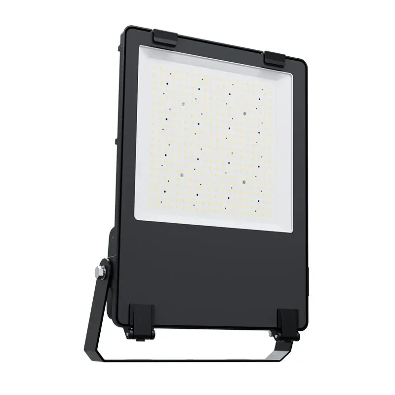 LED ΠΡΟΒΟΛΕΑΣ ΥΨΗΛΗΣ ΑΠΟΔΟΣΗΣ 100 – 277V AC 200W 3000K CRI>70155LM/W 110° IP66 IK08 5 YEARS