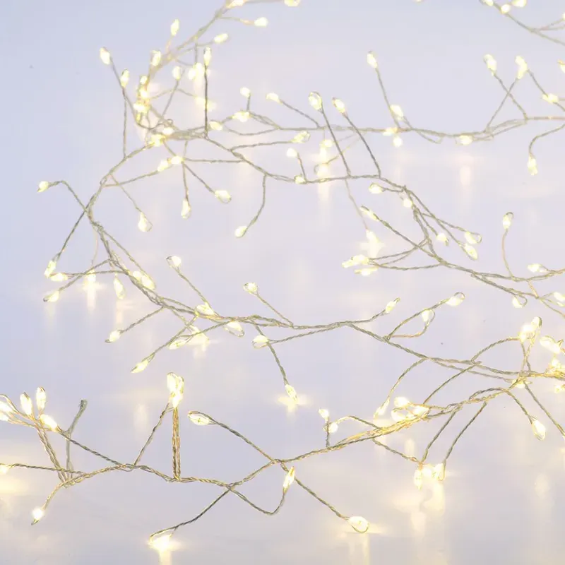 ΛΑΜΠΑΚΙΑ 50 LED 3W ΣΕ ΣΕΙΡΑ ΘΕΡΜΟ ΛΕΥΚΟ ΜΠΑΤΑΡΙΕΣ 3xΑΑ ΜΕ ΑΣΗΜΙ ΚΑΛΩΔΙΟ ΧΑΛΚΟΥ 2.5m IP20 300mm