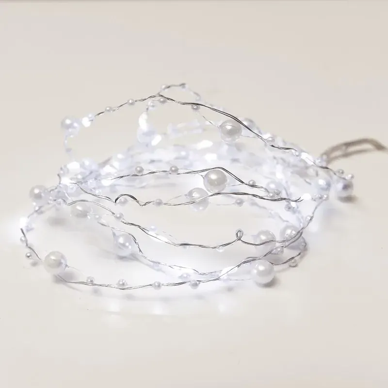ΛΑΜΠΑΚΙΑ ΔΙΑΚΟΣΜΗΤΙΚΑ ΣΧΕΔΙΟ ΠΕΡΛΑ ΣΕΙΡΑ 20 LED 1.2W ΨΥΧΡΟ ΛΕΥΚΟ ΑΣΗΜΙ ΚΑΛΩΔΙΟ ΧΑΛΚΟΥ ΚΑΙ ΜΠΑΤΑΡΙΑ 2xAA IP20 2m+100mm