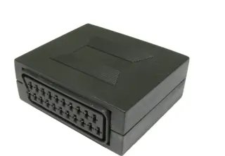 30679 ΣΥΝΔΕΣΜΟΣ SCART (ΘΗΛ-ΘΗΛ)
